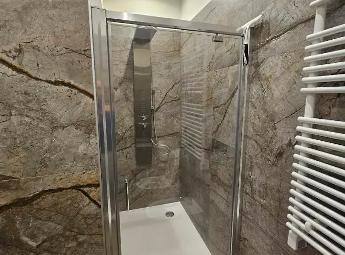 Maison Michelle - Ammobiliato Imola